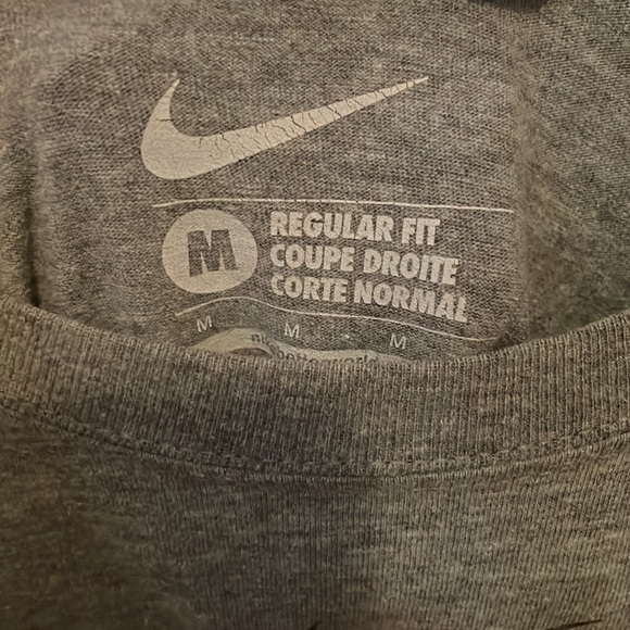 Gray Nike Arkansas Razorbacks long sleeve shirt - Picture 3 of 6